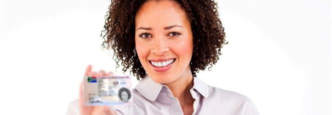 Biometric identity card